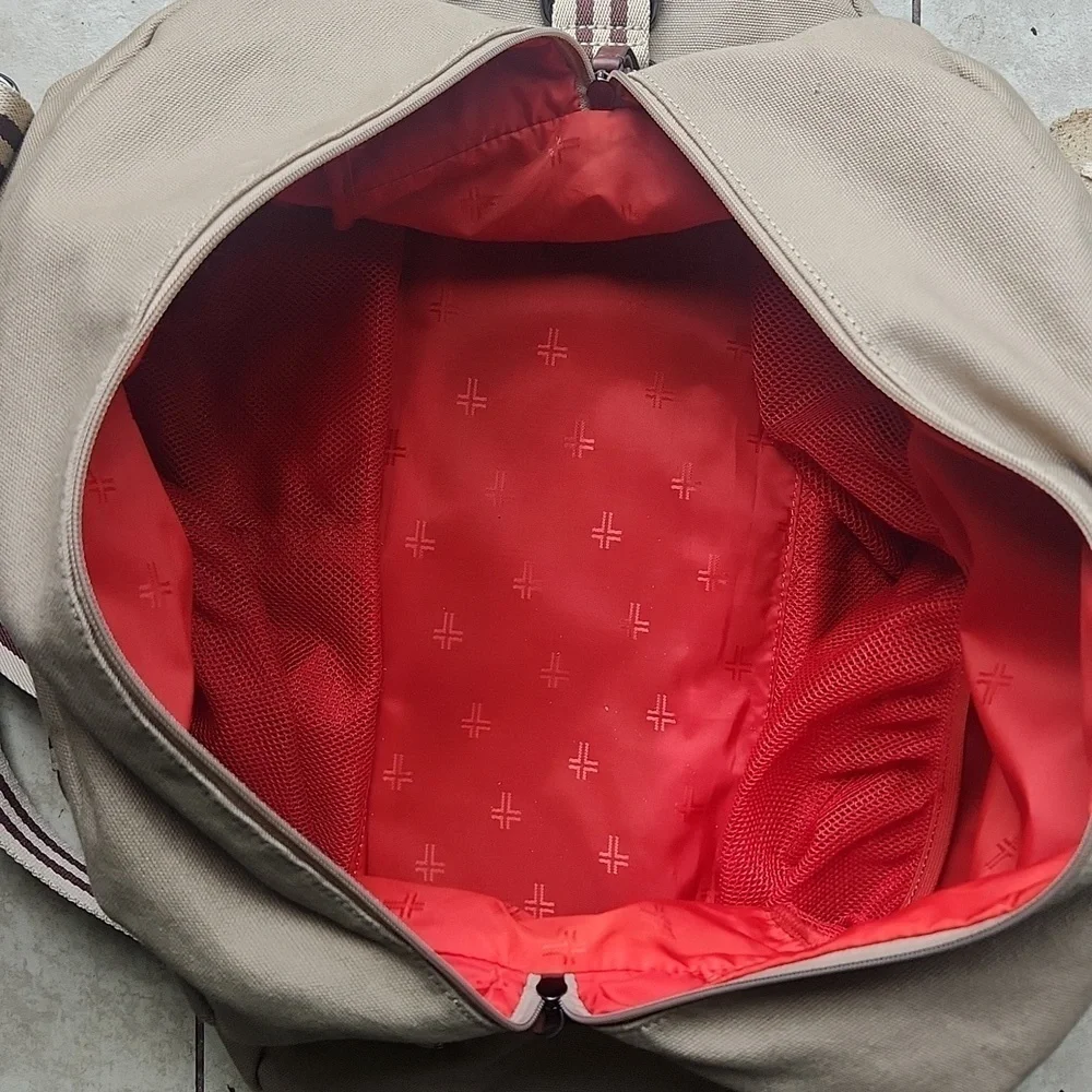 Sloan Gym Bag in Desert Canvas by Baekgaard